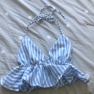 Fashion Nova M light blue halter top